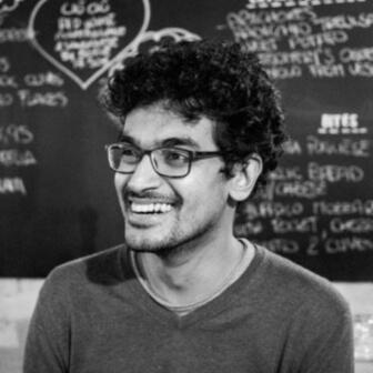 simon-rodrigues-headshot